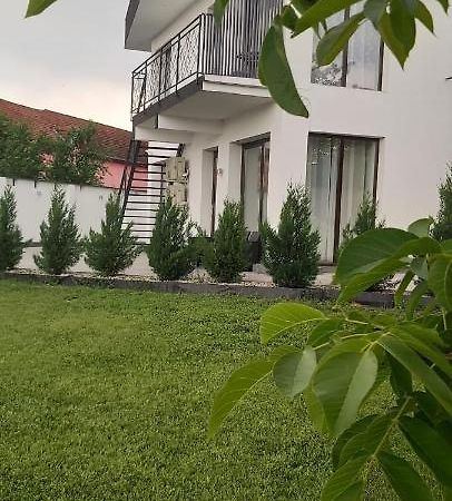 Accent Garden Lägenhet Deva Exteriör bild